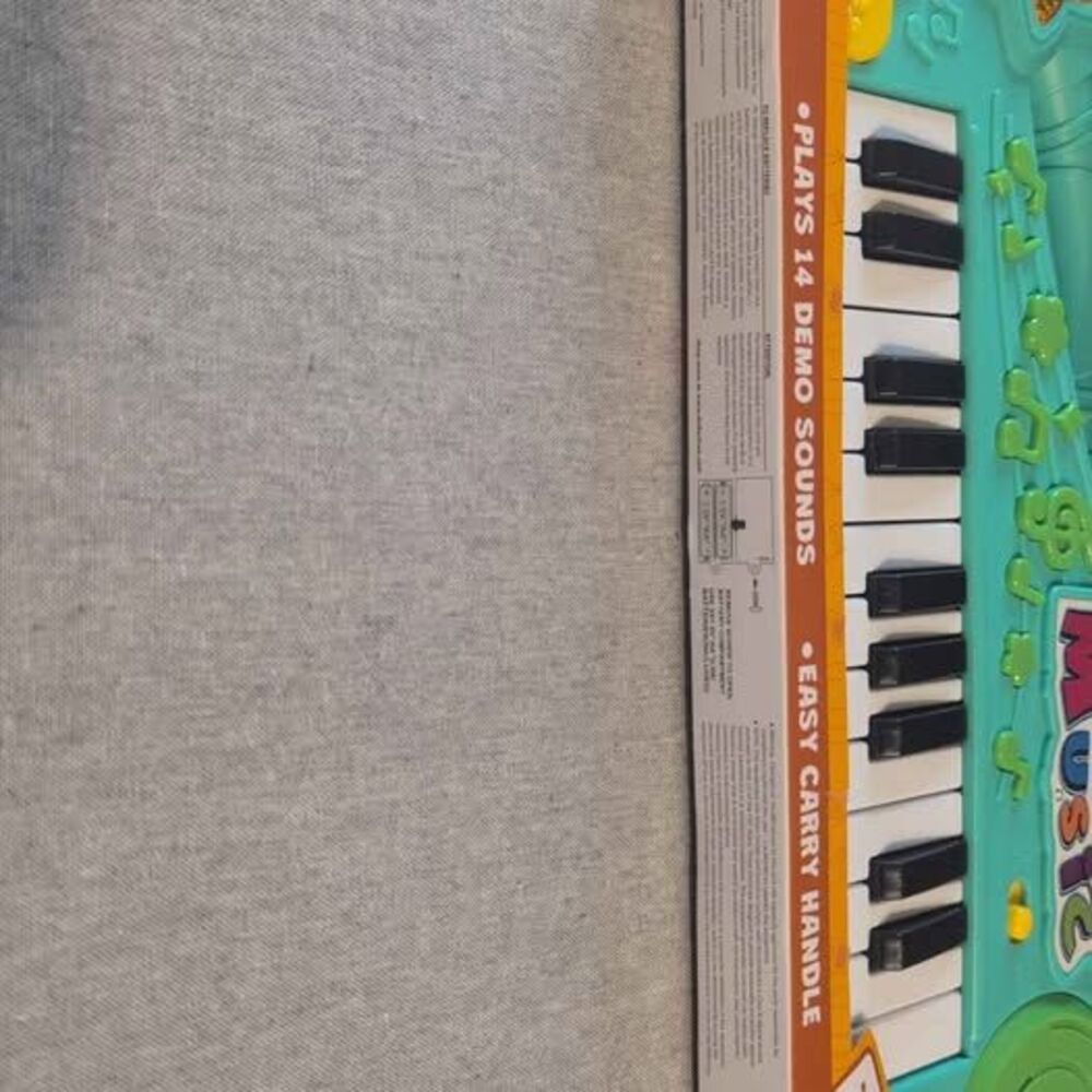 Toy Box Electronic Keyboard